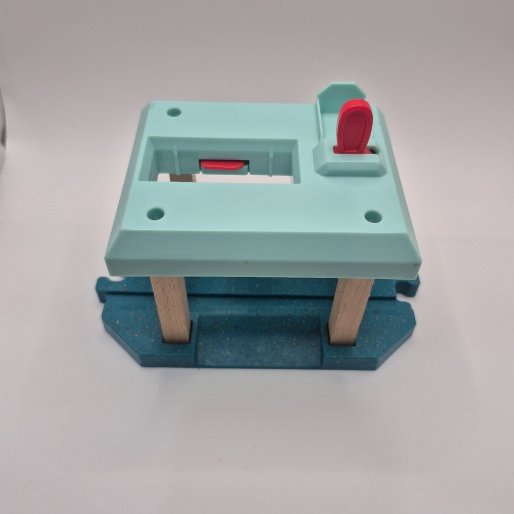 Thomas & Friends Wood Overhead Cargo Loader Replacement Piece Track Station...